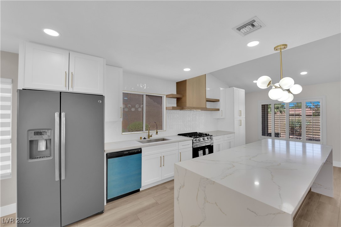 9452 Gold Mountain Drive