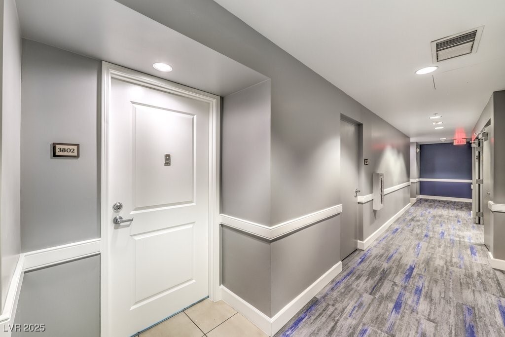 200 West Sahara Avenue 3802