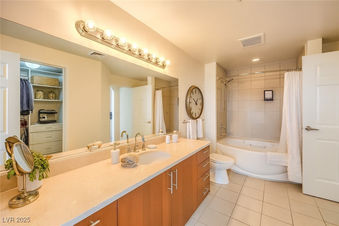 200 West Sahara Avenue 3802