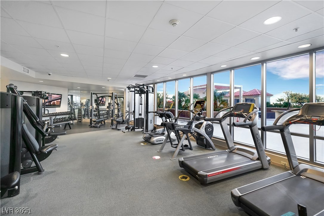 200 West Sahara Avenue 3802