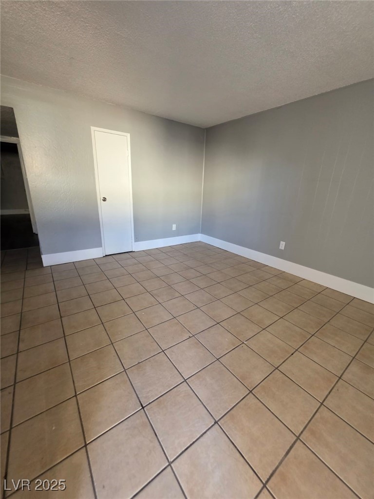 1075 East Desert Inn Road 2