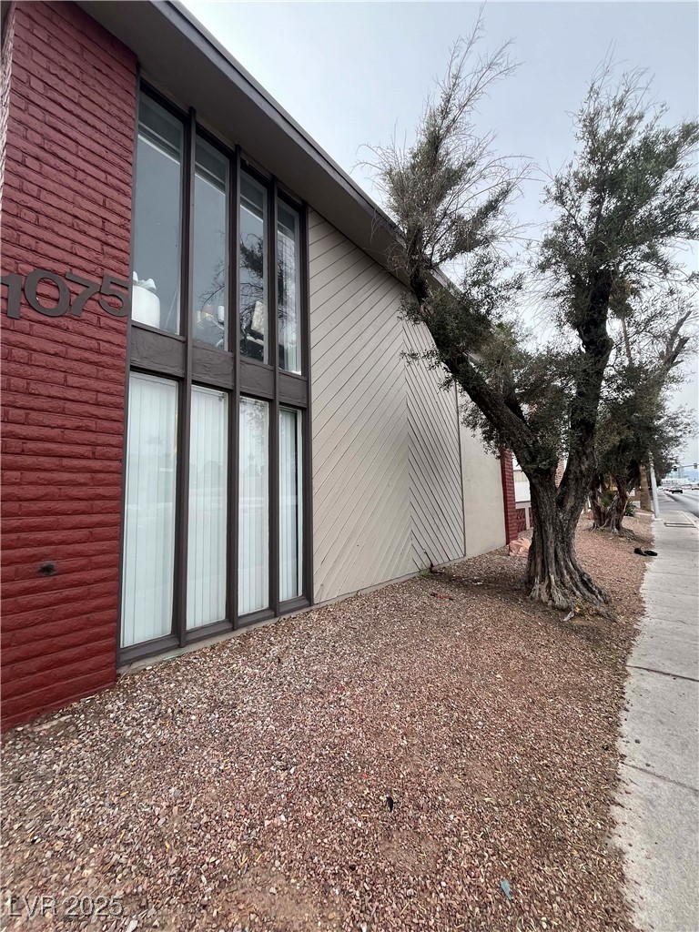 1075 East Desert Inn Road 2