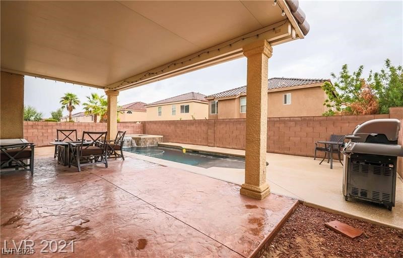 8450 Bismark Sapphire Street