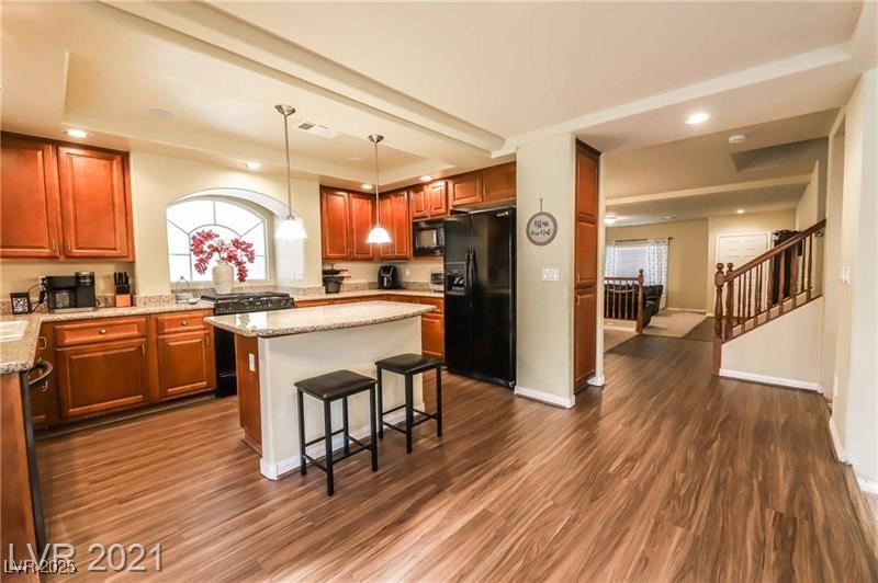 8450 Bismark Sapphire Street