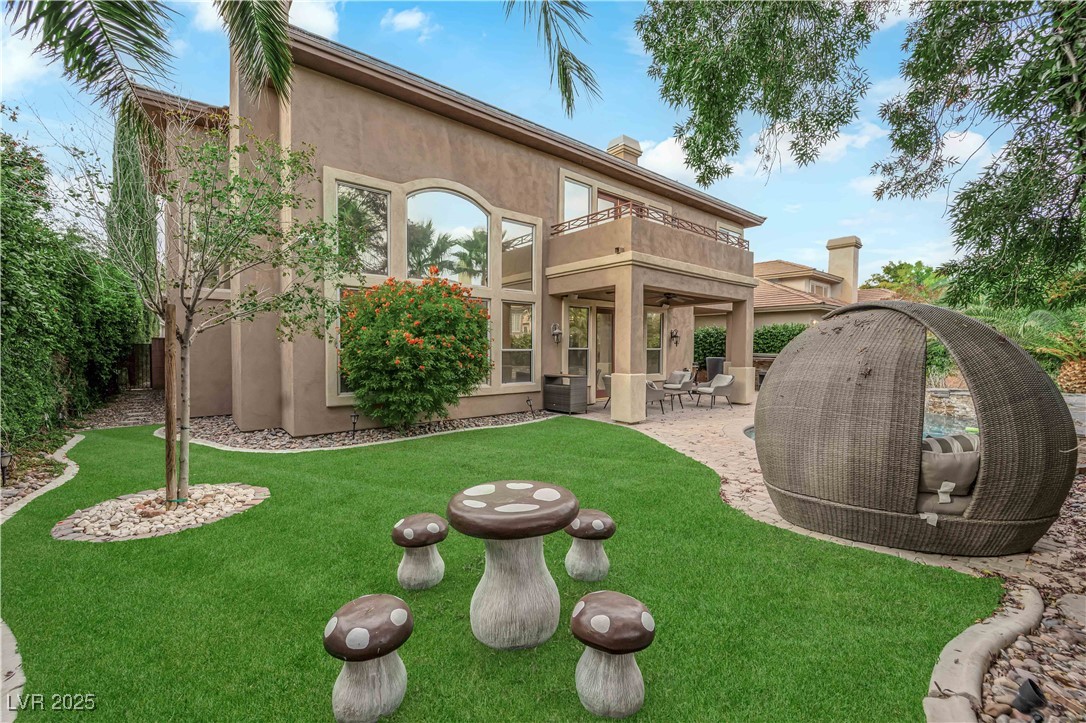 112 South Buteo Woods Lane