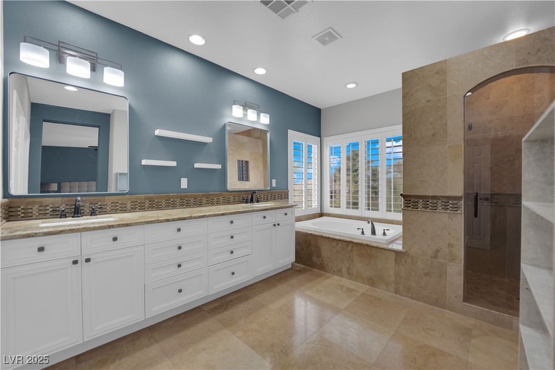 112 South Buteo Woods Lane