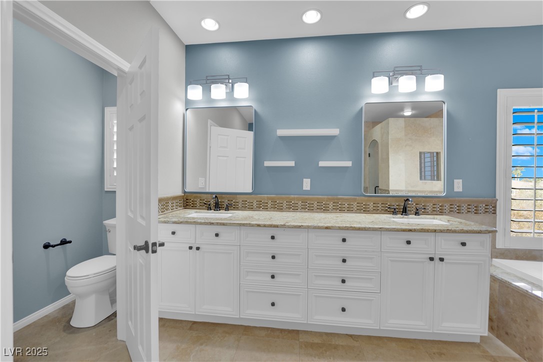 112 South Buteo Woods Lane