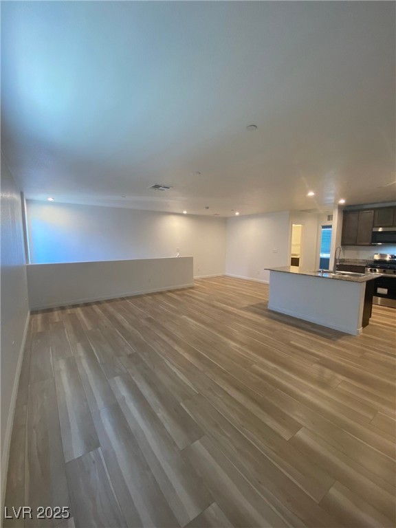 4517 Dover Straight Street