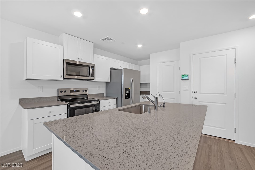 3764 Sonrisa Vista Avenue