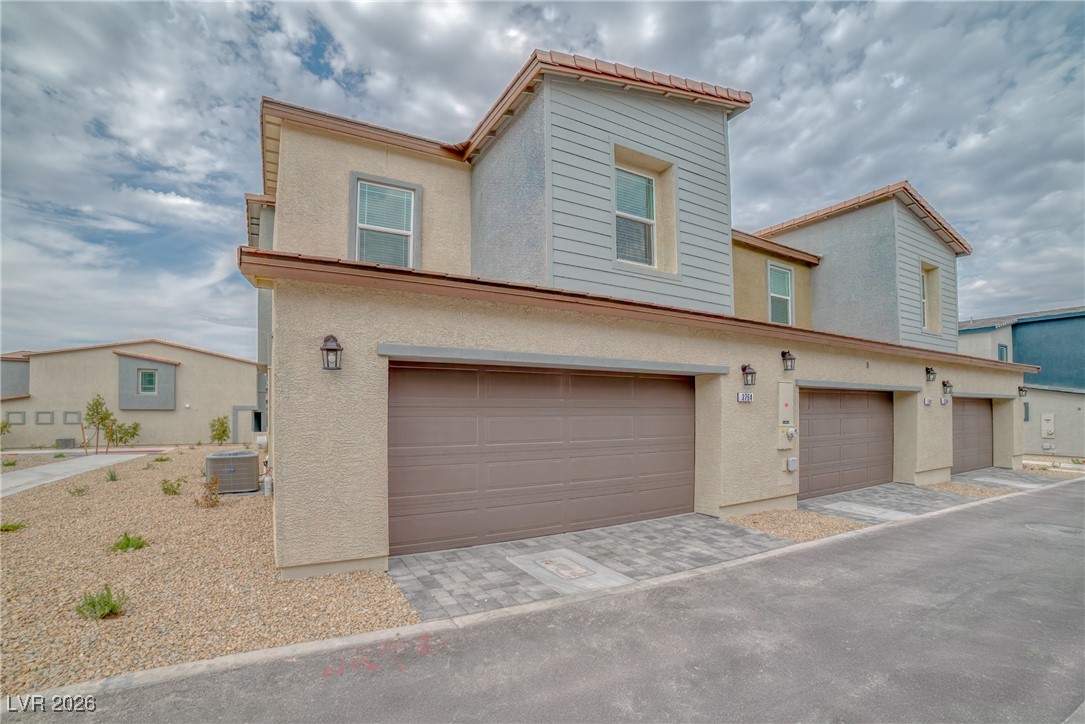 3764 Sonrisa Vista Avenue