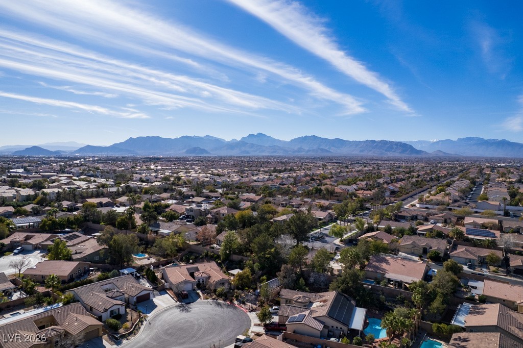 8217 Cabin Springs Avenue