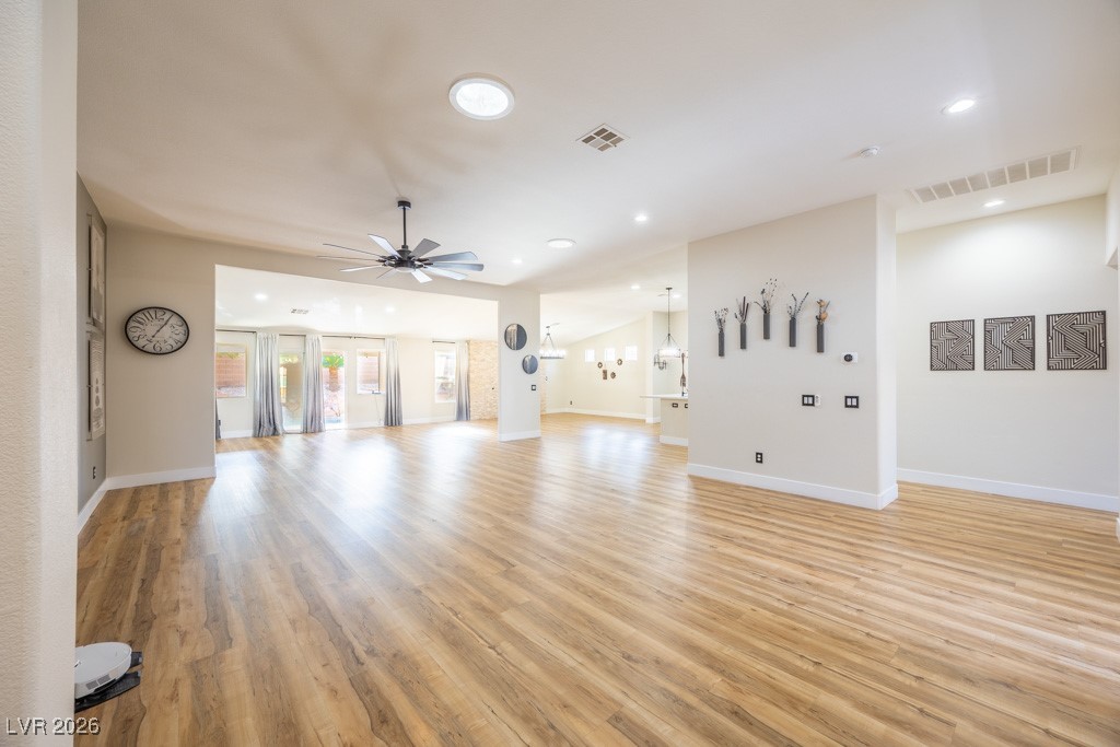 8217 Cabin Springs Avenue