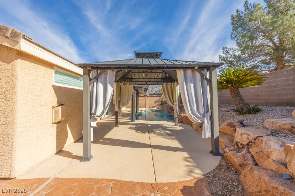 8217 Cabin Springs Avenue