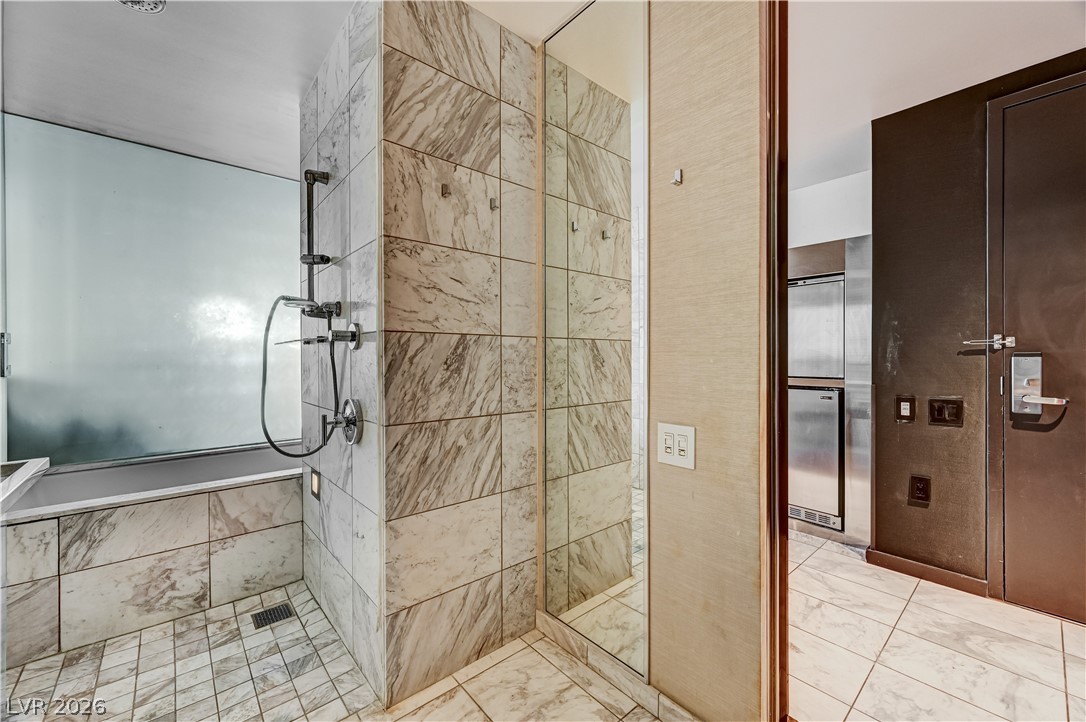 4381 West Flamingo Road 2807