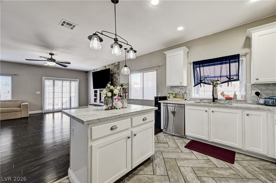 8782 Fountain Island Drive
