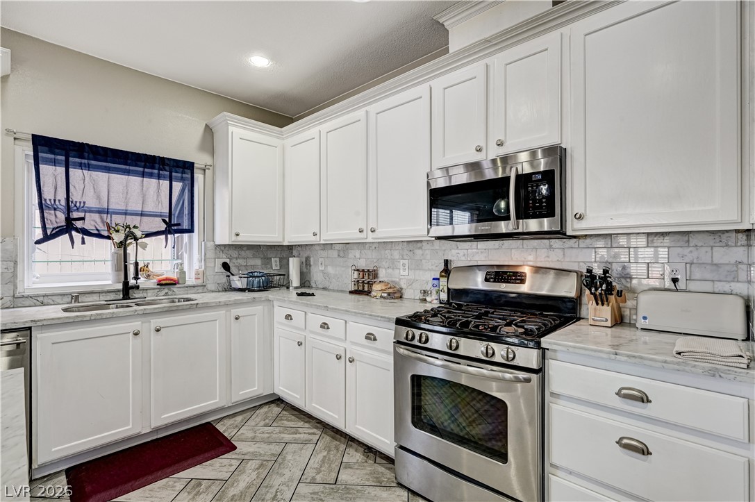 8782 Fountain Island Drive