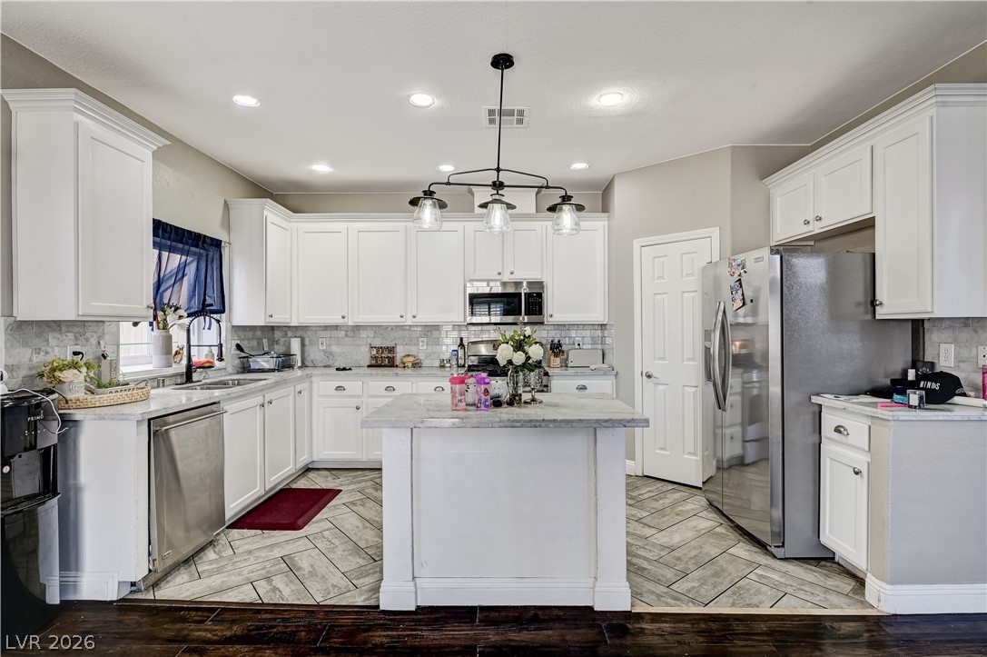 8782 Fountain Island Drive