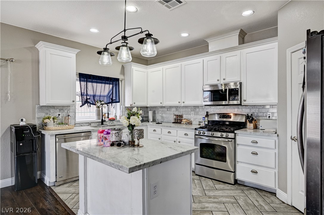 8782 Fountain Island Drive