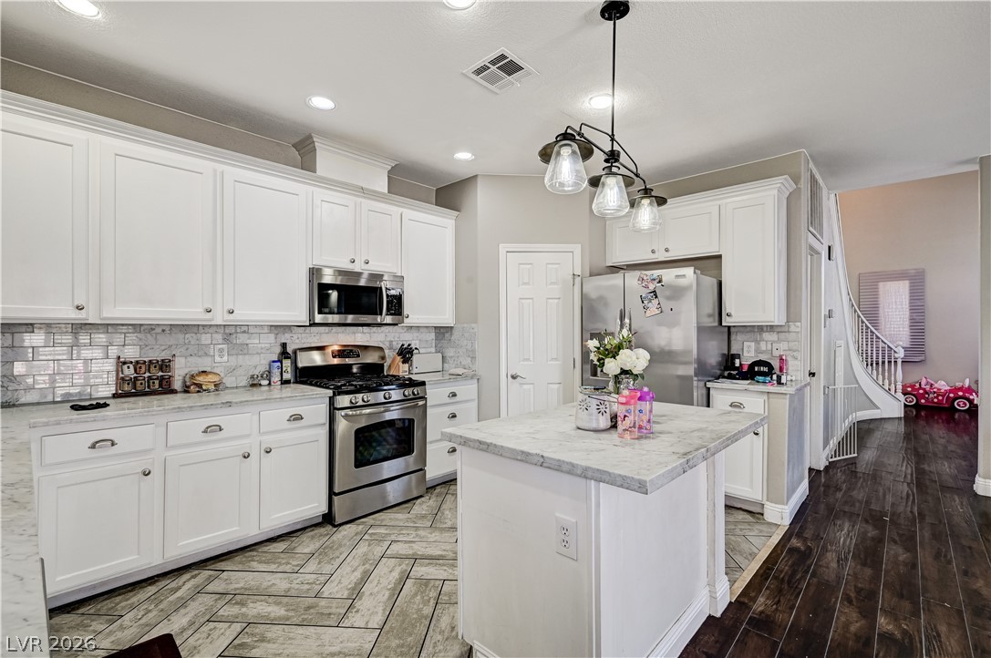 8782 Fountain Island Drive