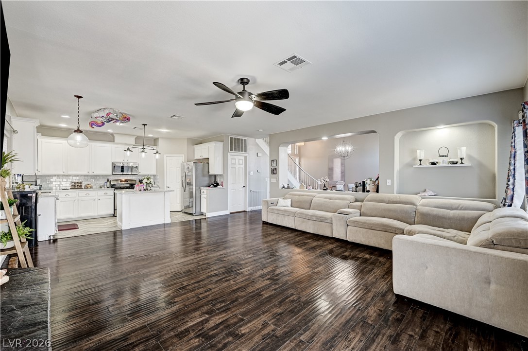 8782 Fountain Island Drive