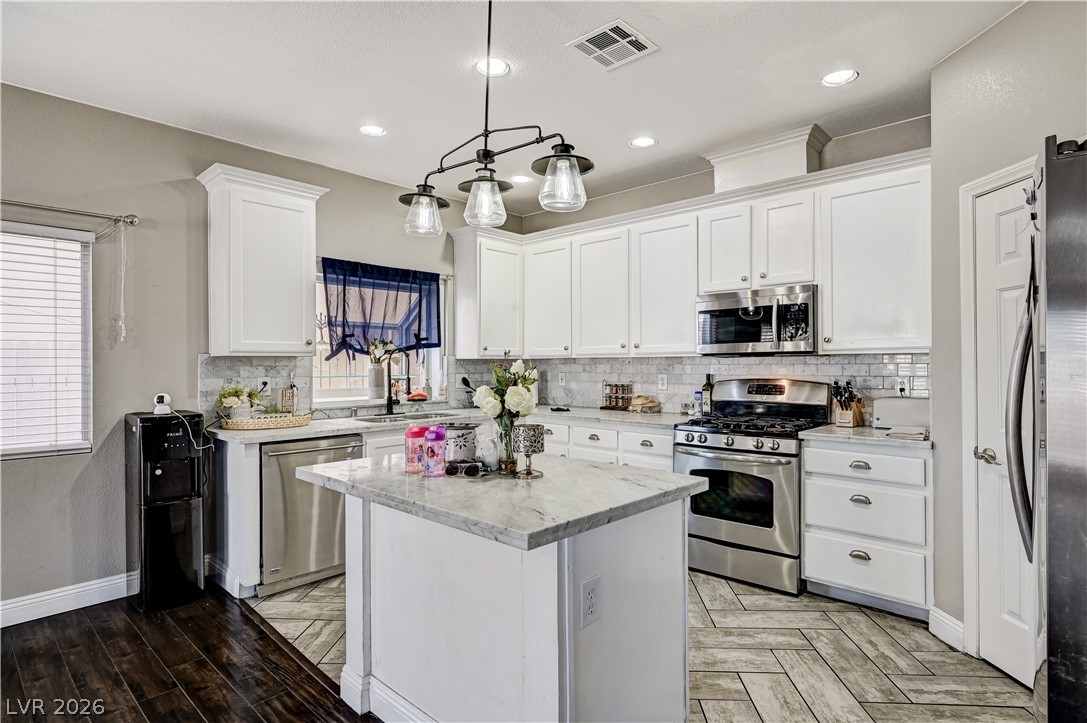 8782 Fountain Island Drive