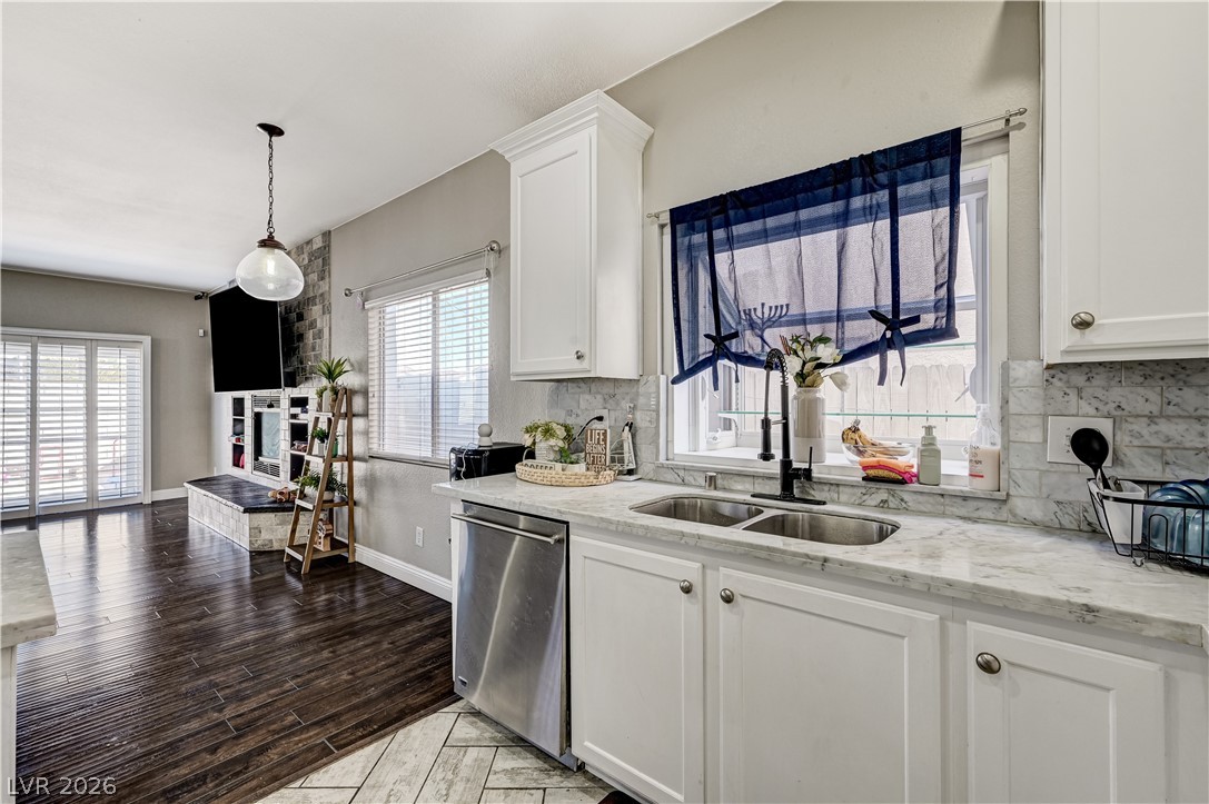 8782 Fountain Island Drive