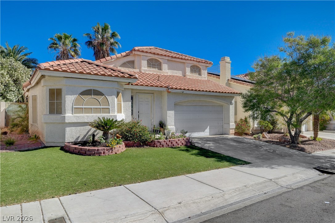 8752 Autumn Wreath Avenue