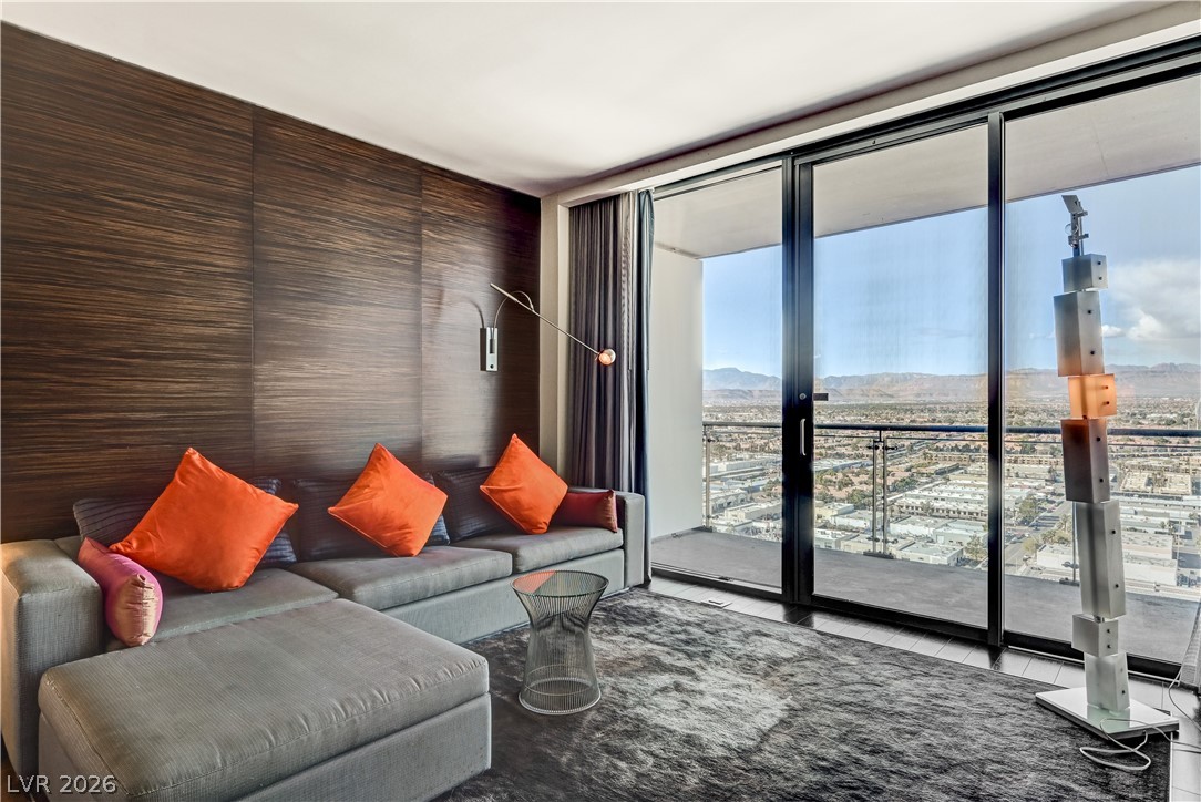 4381 West Flamingo Road 2807
