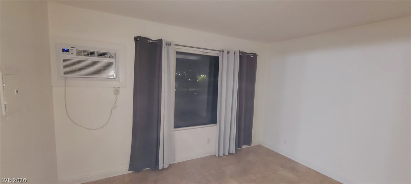 305 North 10th Street 33