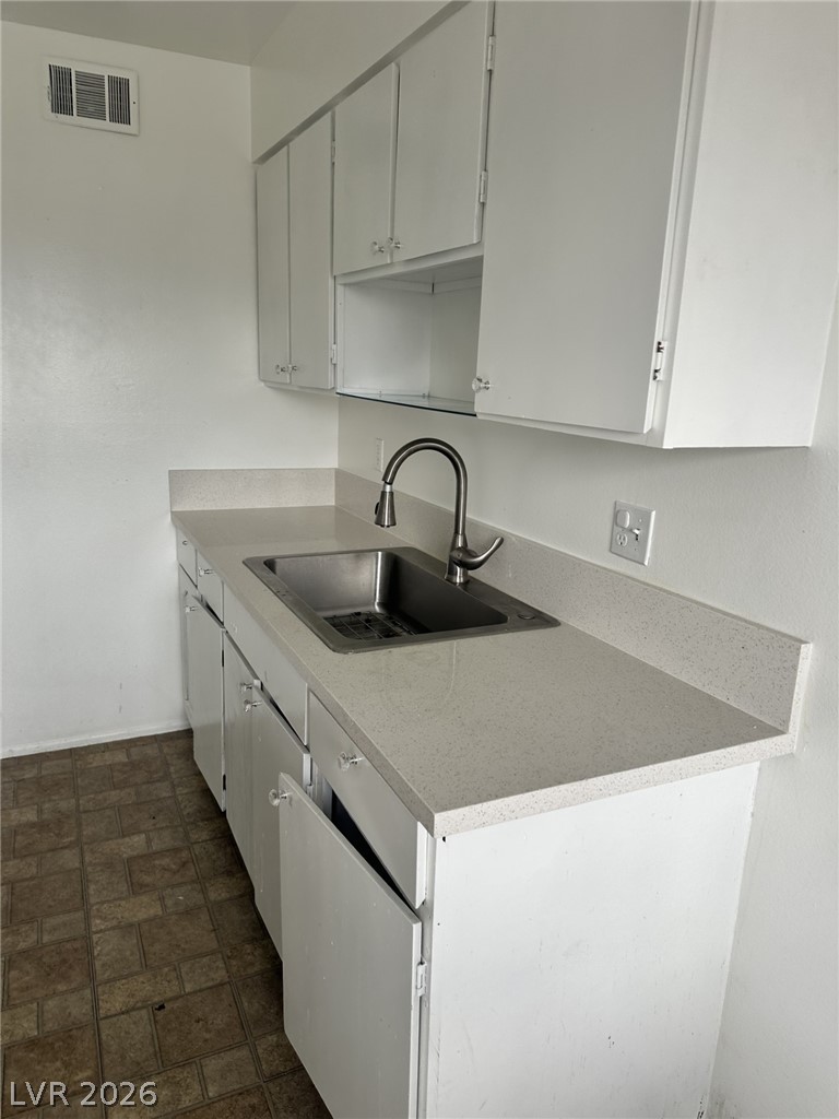 115 West New York Avenue 17
