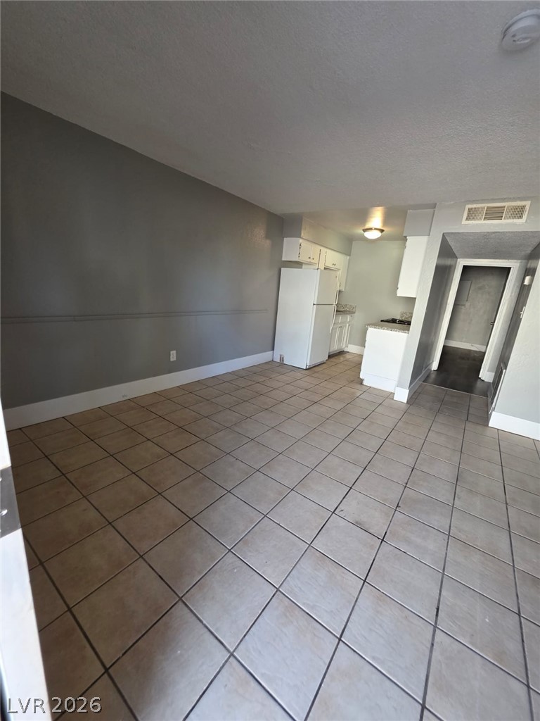 1075 East Desert Inn Road 2