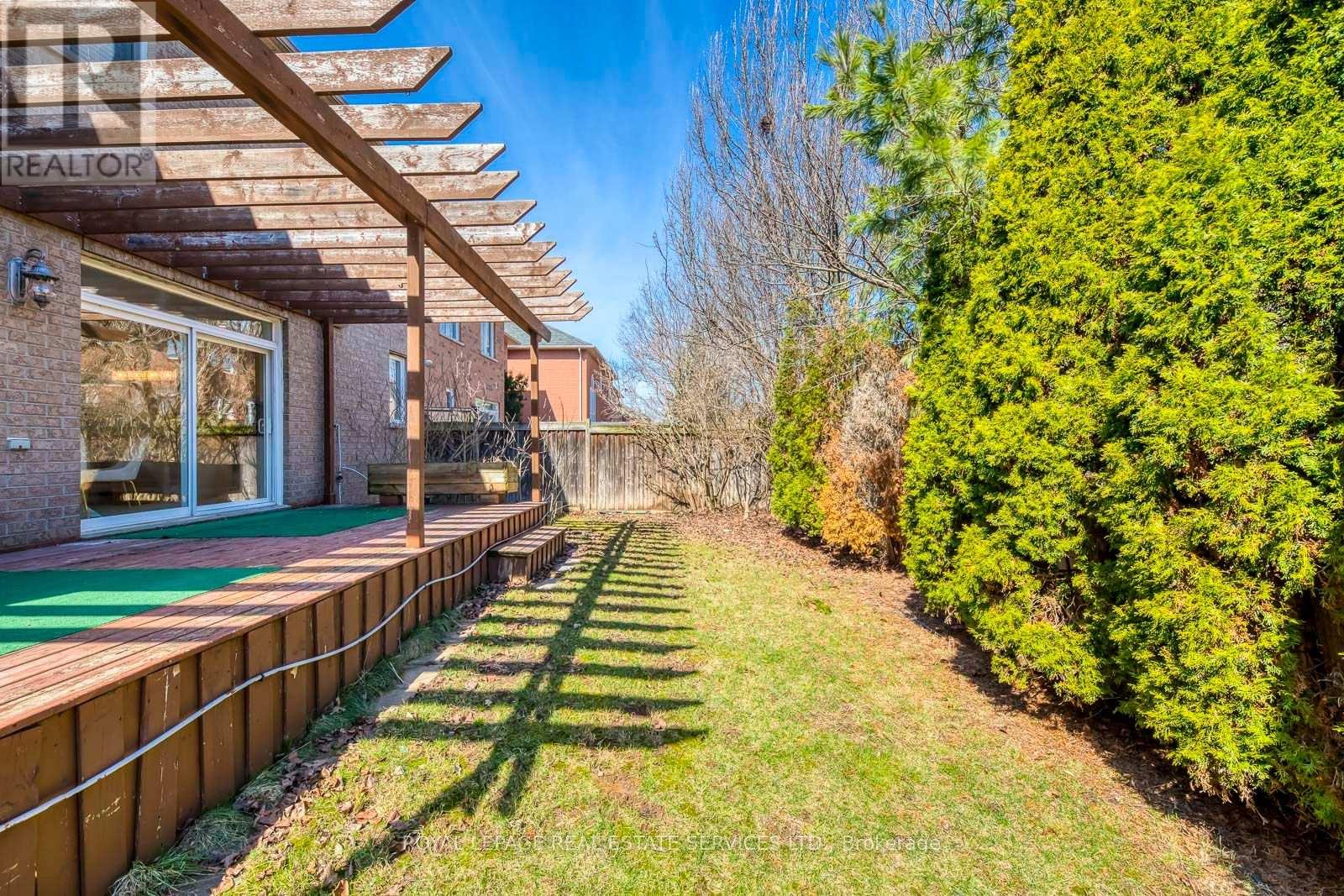 303 BURLOAK DRIVE