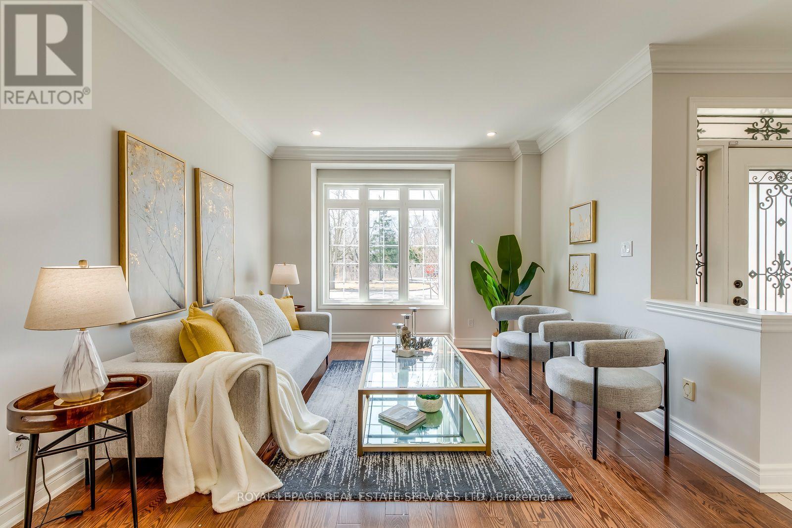 303 BURLOAK DRIVE