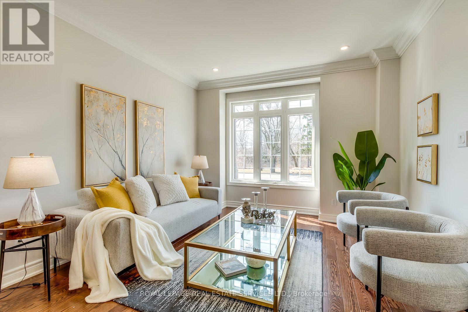 303 BURLOAK DRIVE