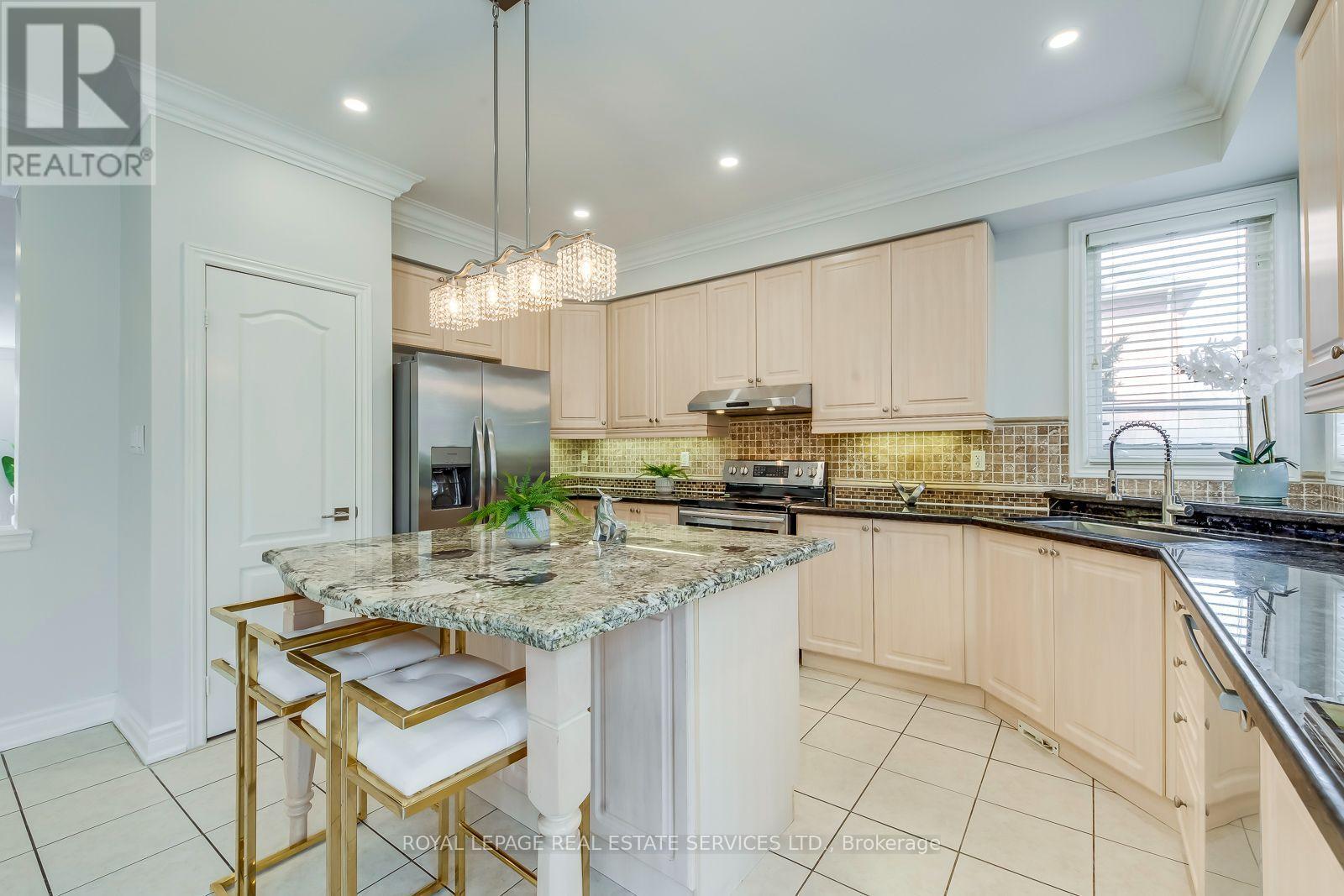 303 BURLOAK DRIVE