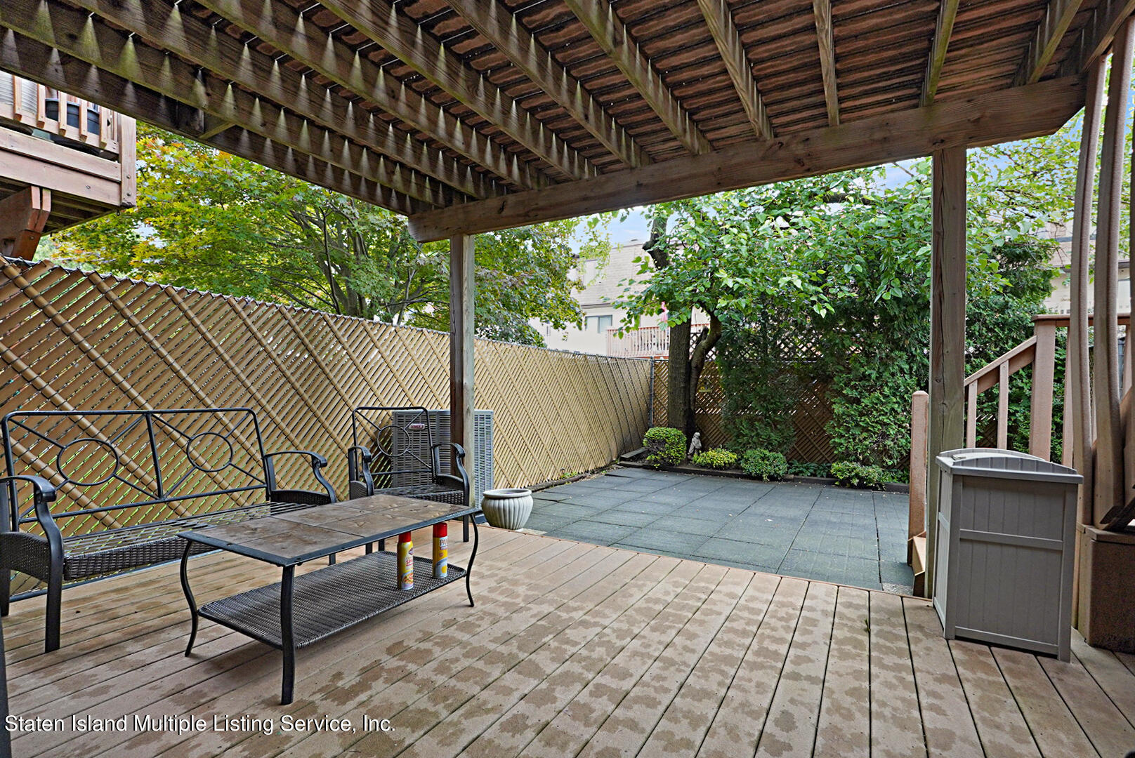 799 Stafford Avenue