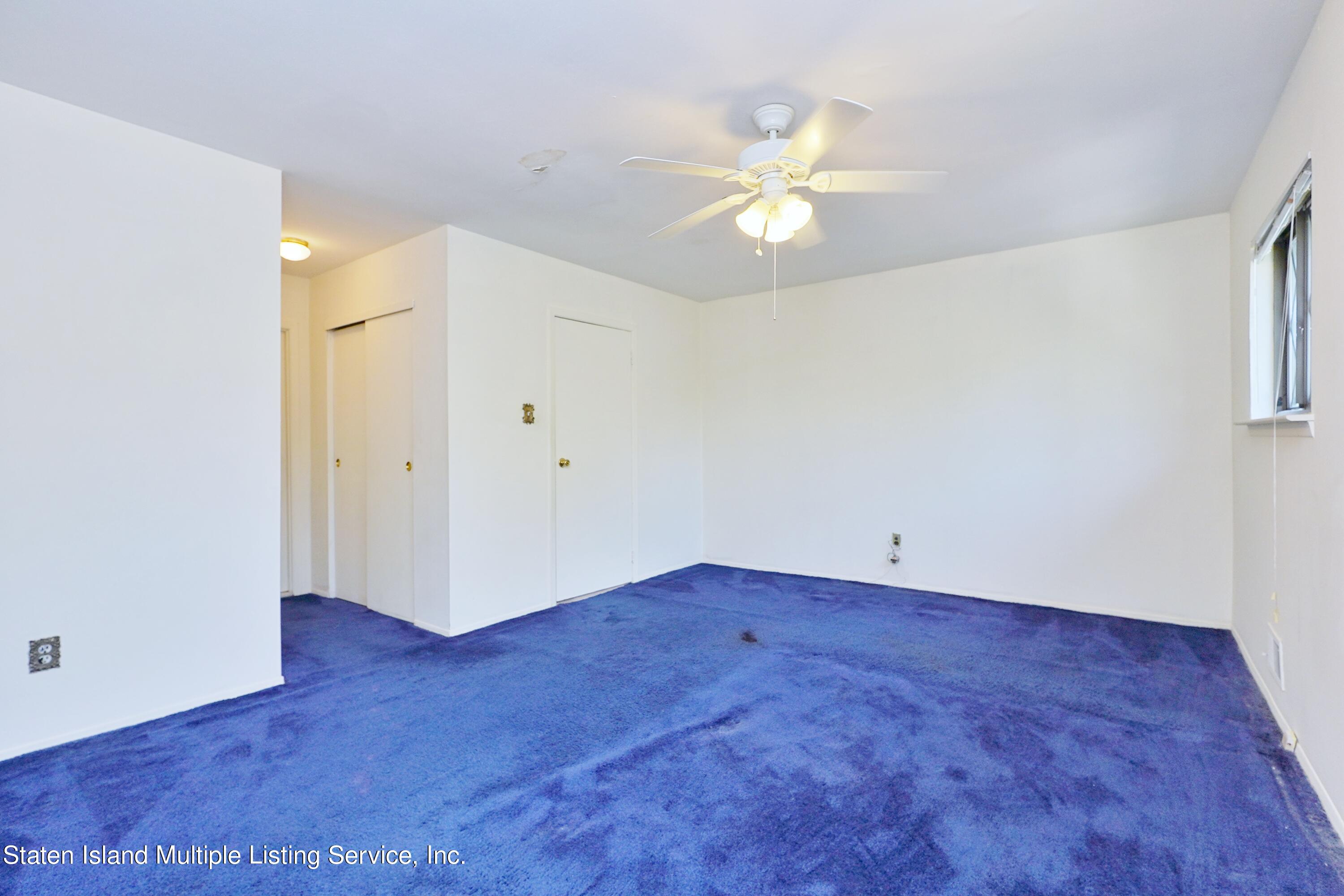 166 Rolling Hill Green