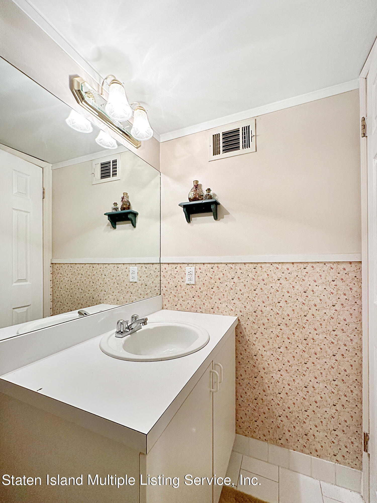 184 Pembrook Loop