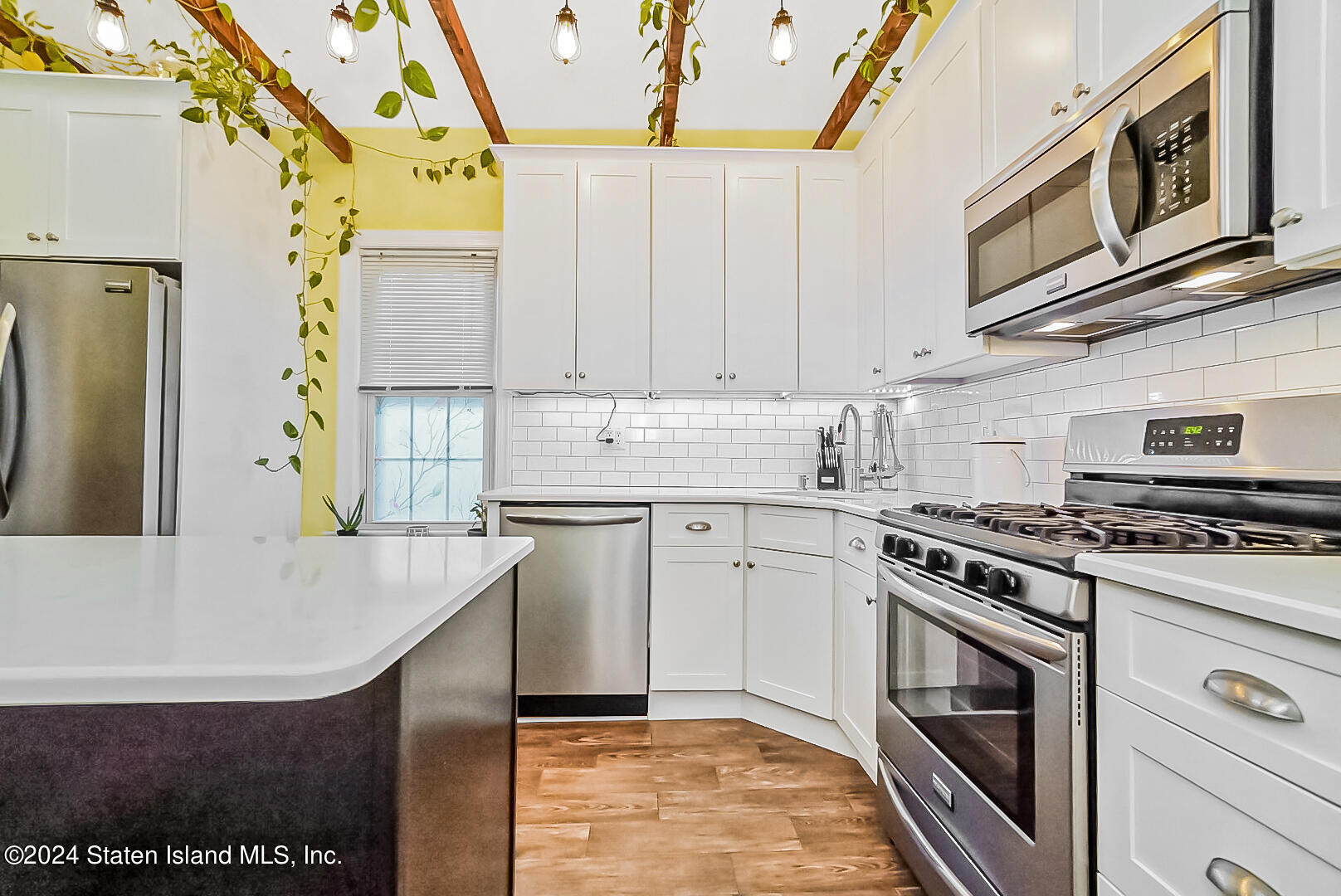 21 Lexington Avenue