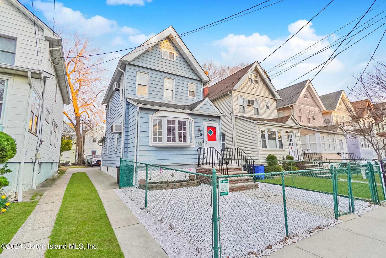 21 Lexington Avenue