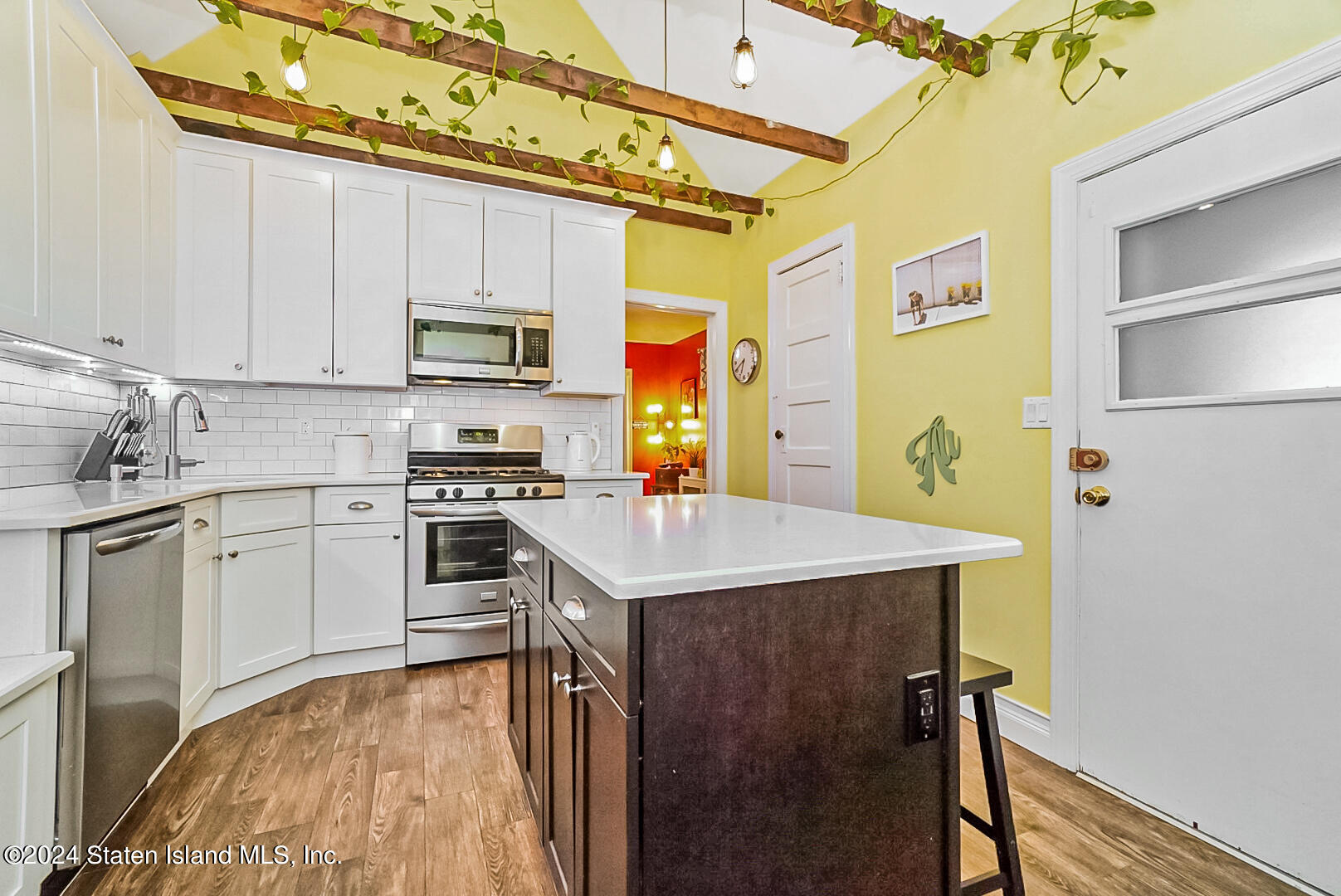 21 Lexington Avenue