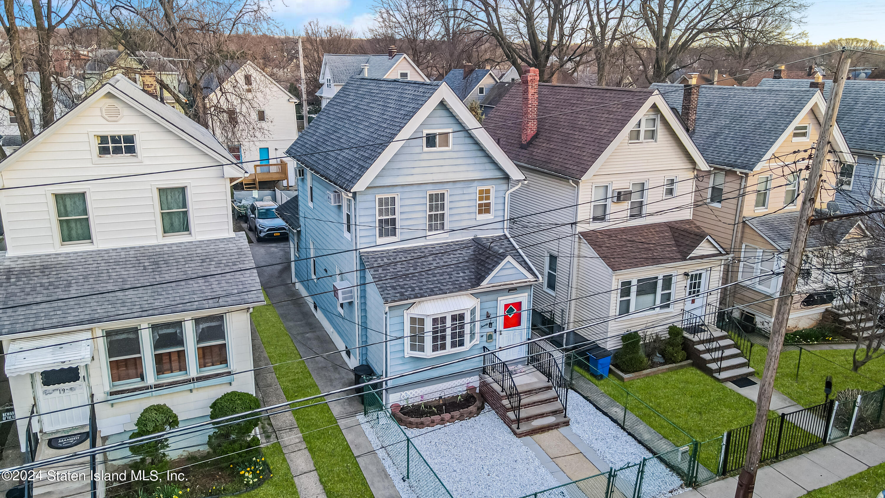 21 Lexington Avenue