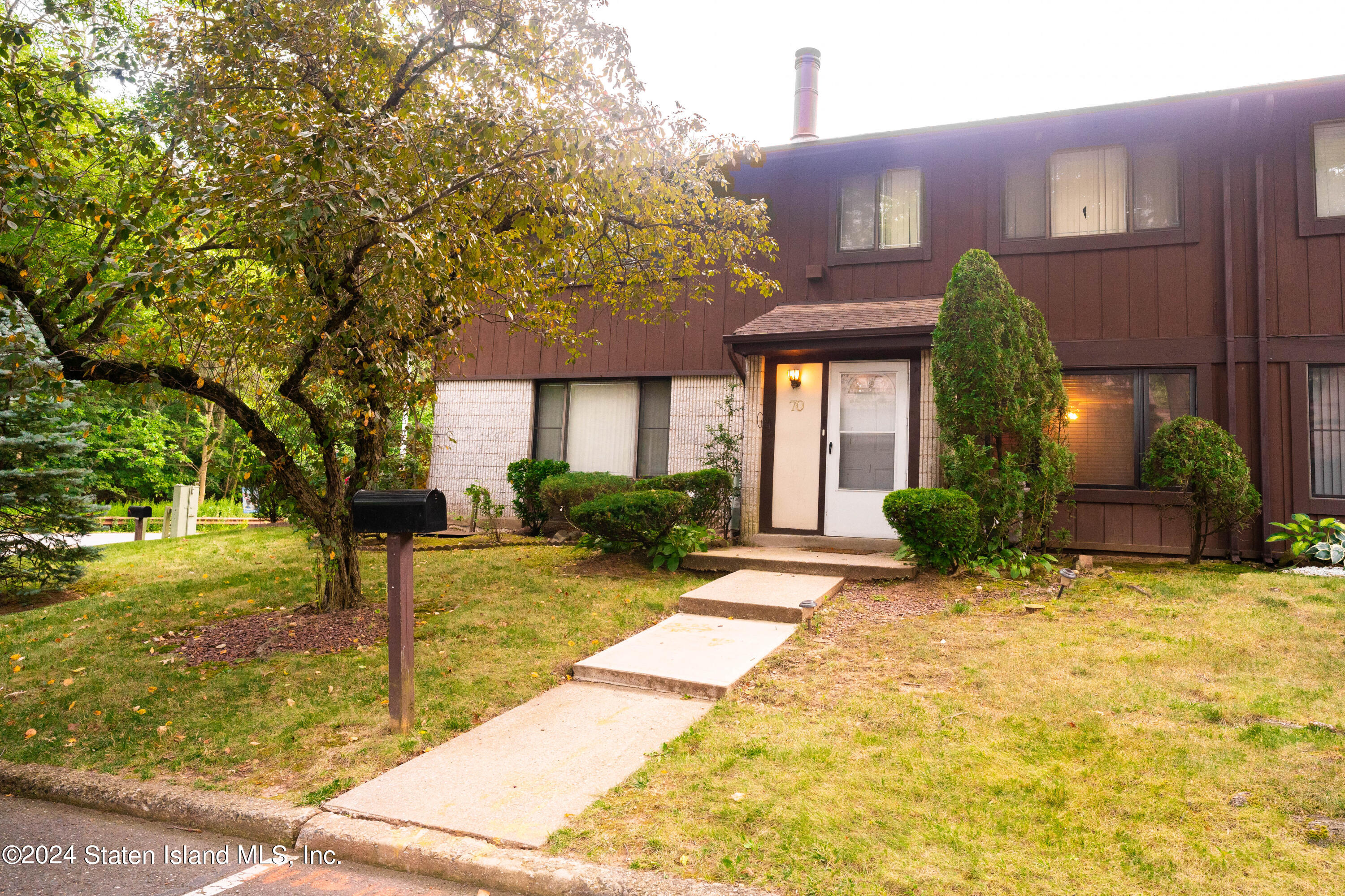 70 Rumson Road