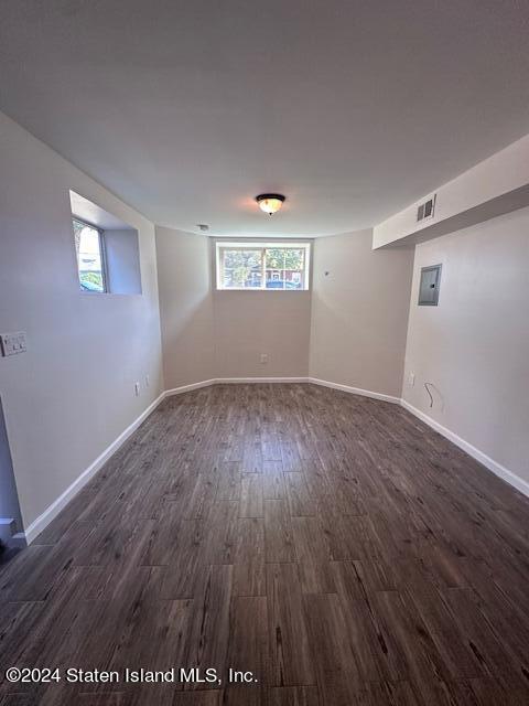 92 Holcomb Avenue