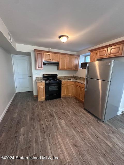 92 Holcomb Avenue
