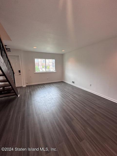 20 Dreyer Avenue, B