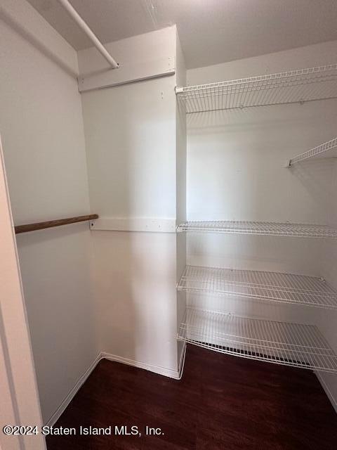 20 Dreyer Avenue, B