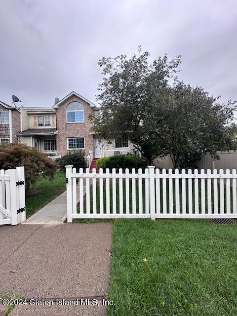 20 Dreyer Avenue, B