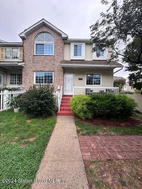 20 Dreyer Avenue, B