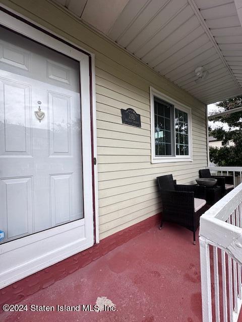 20 Dreyer Avenue, B